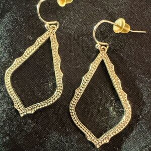 Kendra Scott Gold Open Frame Earrings